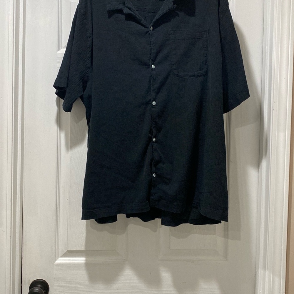 Classic Black Men's Shirt